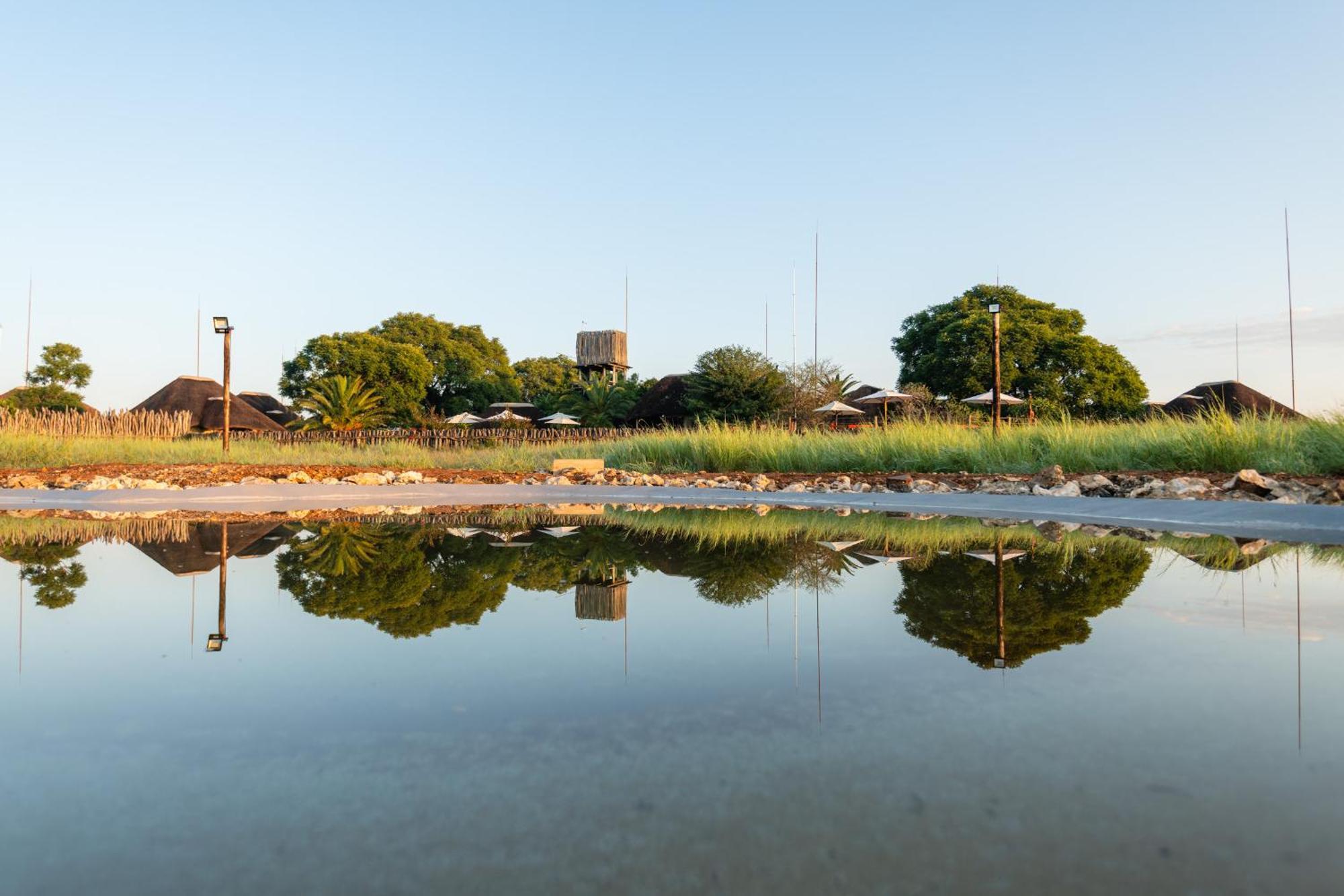 Frans Indongo Lodge Otjiwarongo Exterior foto