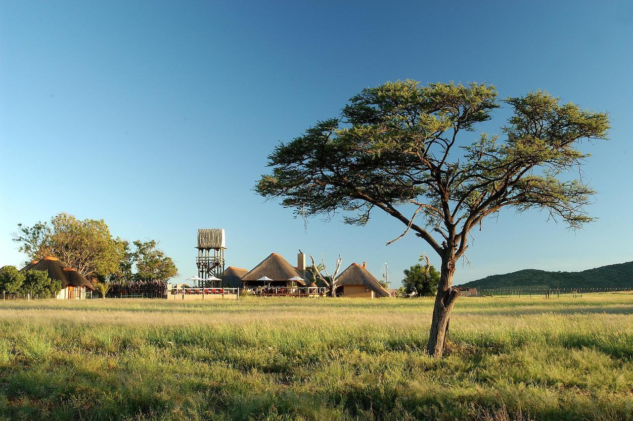 Frans Indongo Lodge Otjiwarongo Exterior foto