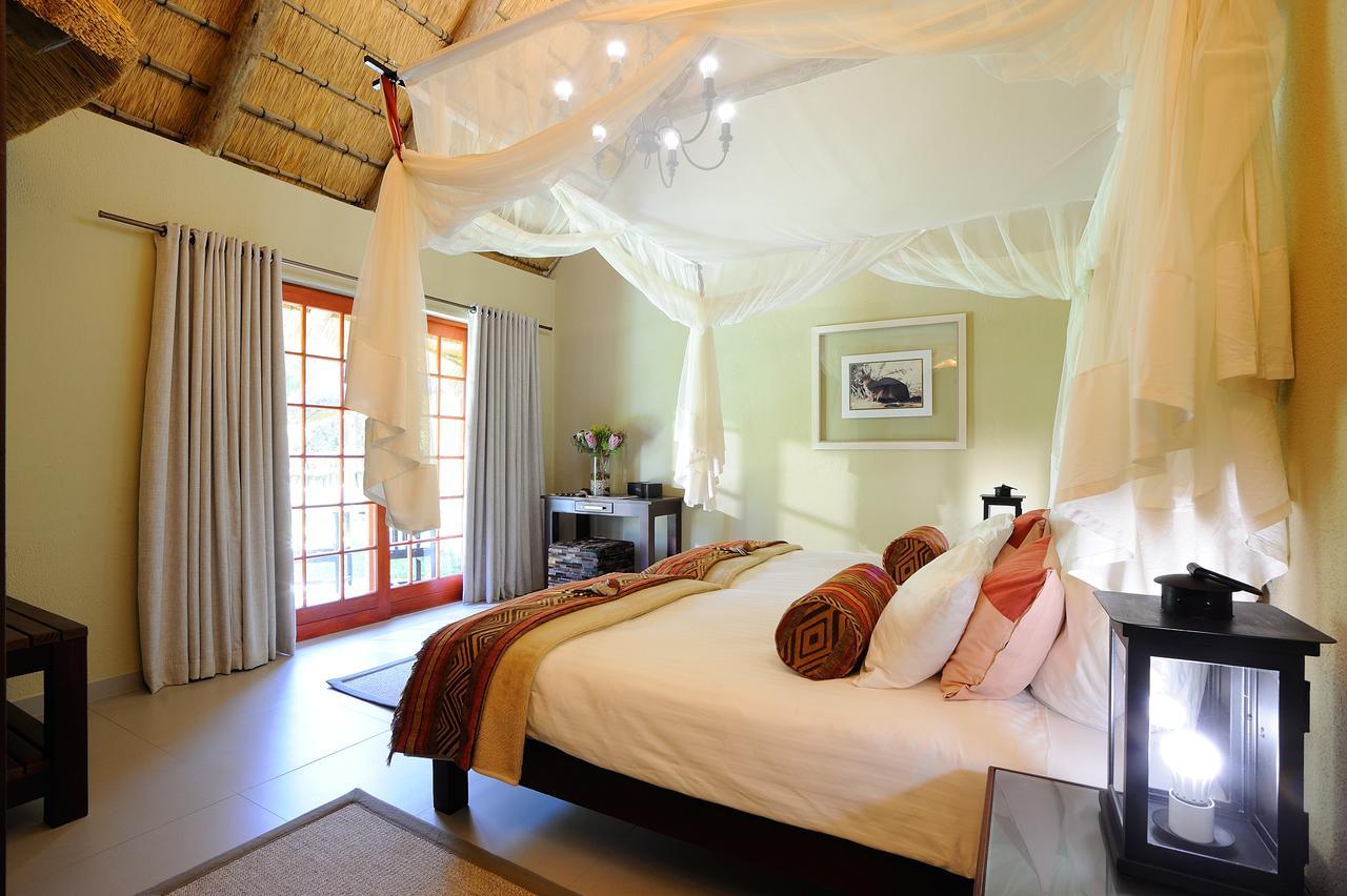 Frans Indongo Lodge Otjiwarongo Exterior foto