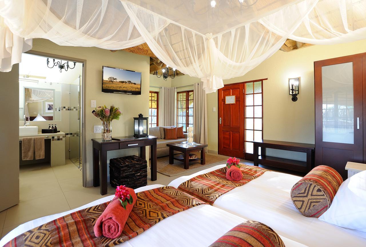 Frans Indongo Lodge Otjiwarongo Exterior foto